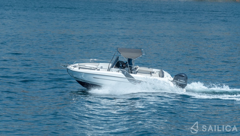 Beneteau Flyer 7.7 SUNdeck - Yacht Charter Sailica
