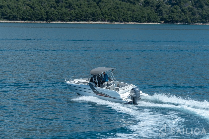 Beneteau Flyer 7.7 SUNdeck - Yacht Charter Sailica