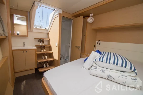 Lagoon 52F - Yacht Charter Sailica
