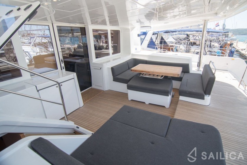 Lagoon 52F - Yacht Charter Sailica