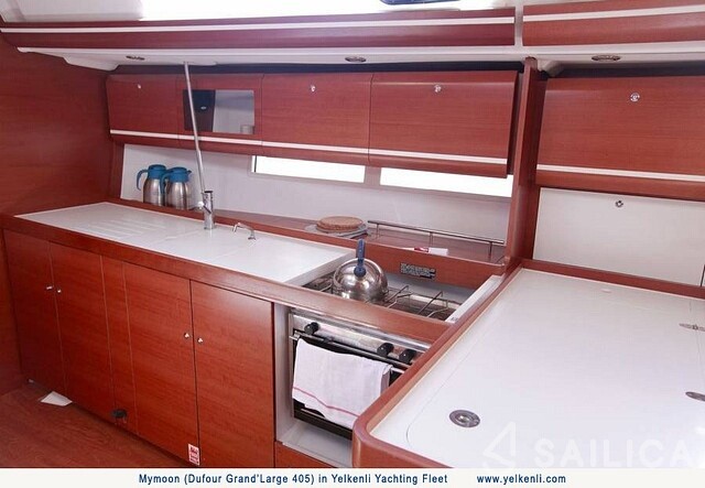 Dufour 405 - Yacht Charter Sailica