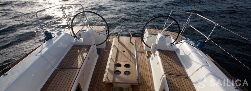 Dufour 405 - Yacht Charter Sailica