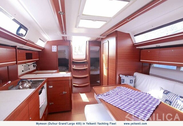 Dufour 405 - Yacht Charter Sailica