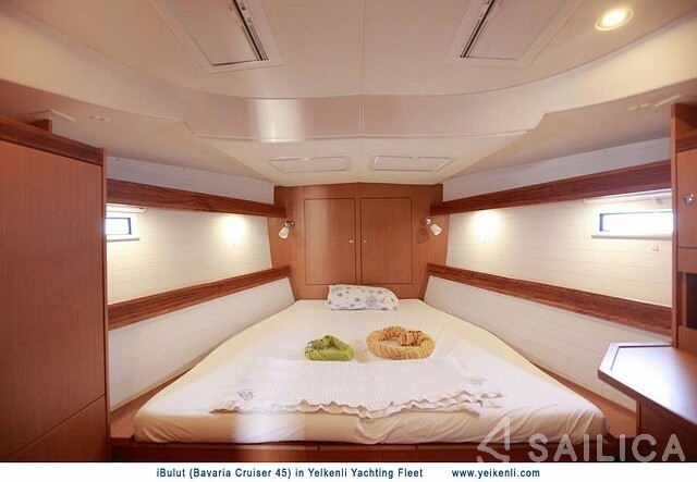 Bavaria 45 Cruiser - Yacht Charter Sailica