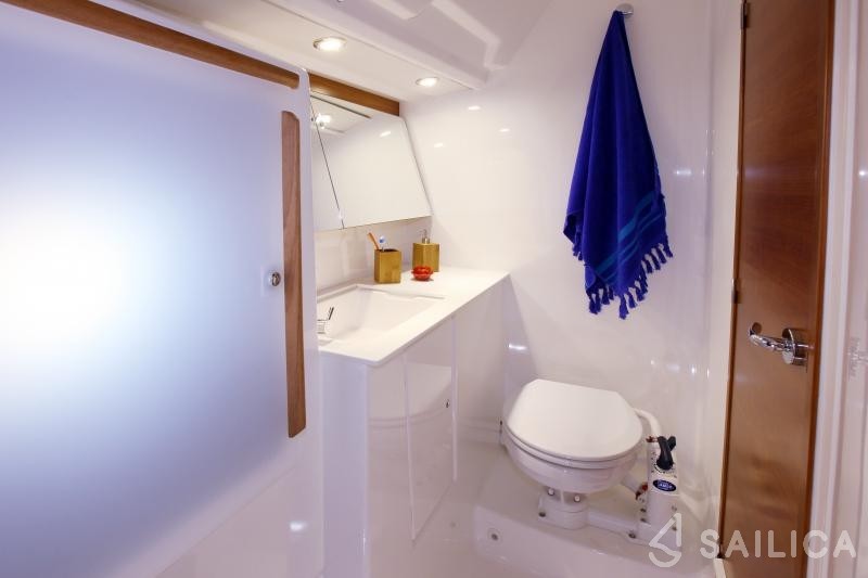 Dufour 450 Grand Large - Yacht Charter Sailica