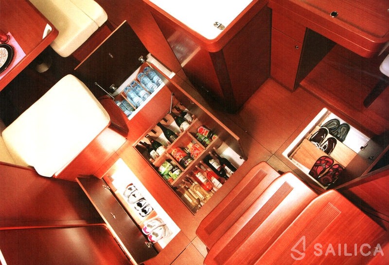 Dufour 450 Grand Large - Yacht Charter Sailica