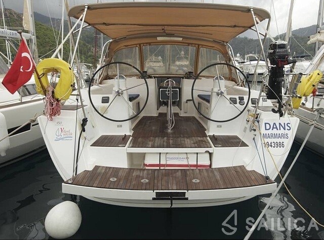Dufour 450 Grand Large - Yacht Charter Sailica