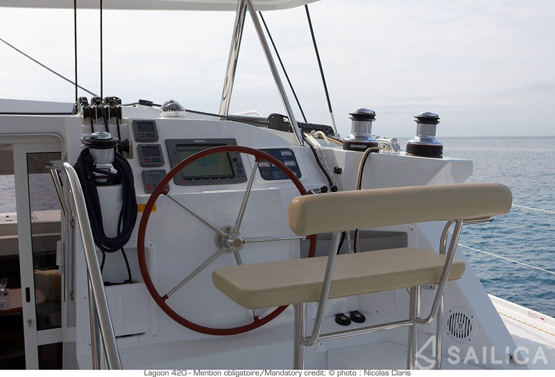 Lagoon 420 - Yacht Charter Sailica