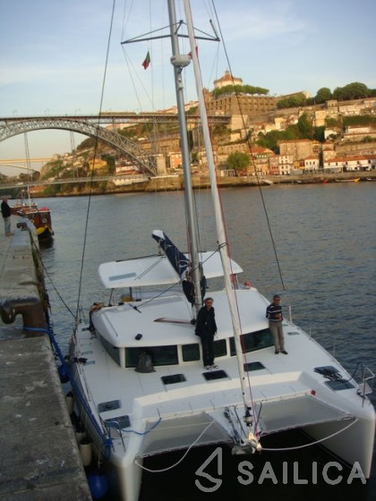 Lagoon 420 - Yacht Charter Sailica