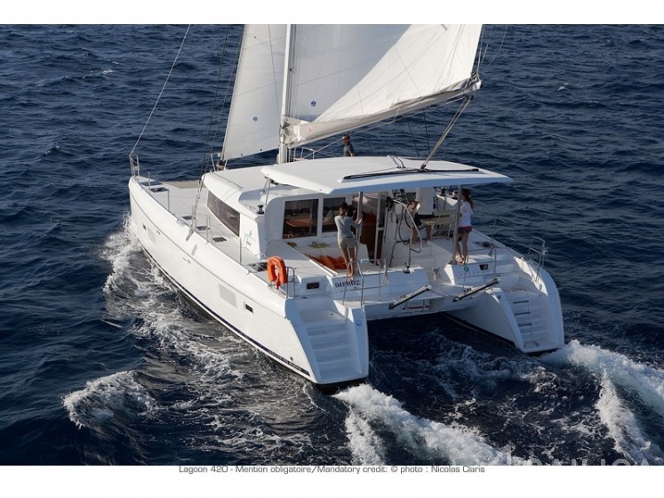 Lagoon 420 - Yacht Charter Sailica