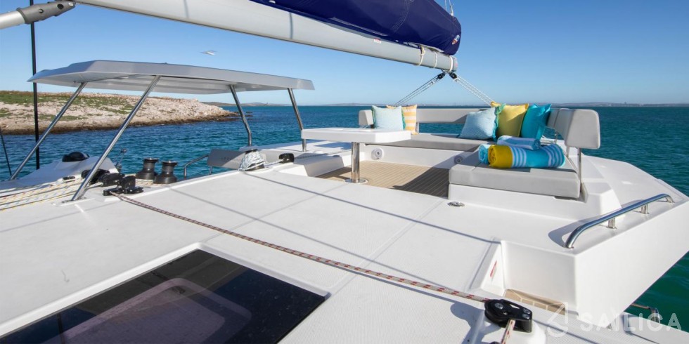 Leopard 42 - Yacht Charter Sailica