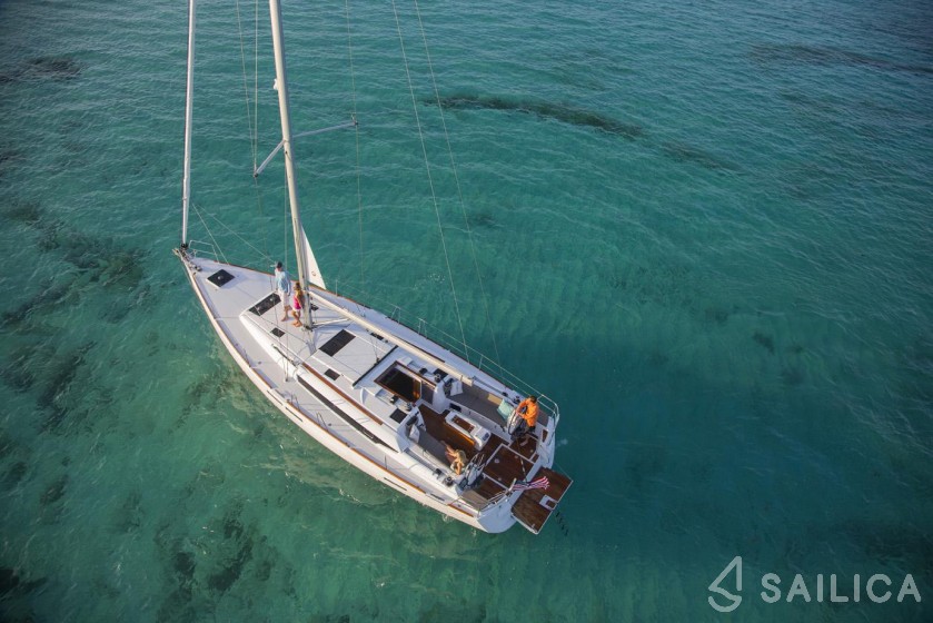 Sun Odyssey 479 - Yacht Charter Sailica