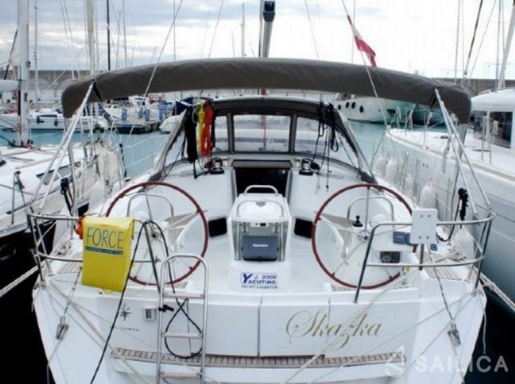 Sun Odyssey 49i - Yacht Charter Sailica
