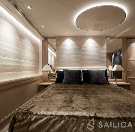 Heesen 51 - Yacht Charter Sailica