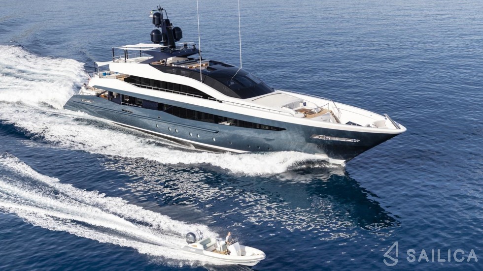Heesen 51 - Yacht Charter Sailica