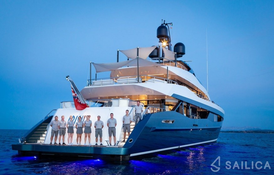 Heesen 51 - Yacht Charter Sailica
