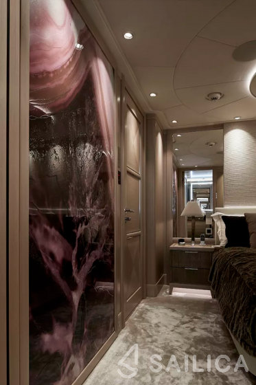 Heesen 51 - Yacht Charter Sailica