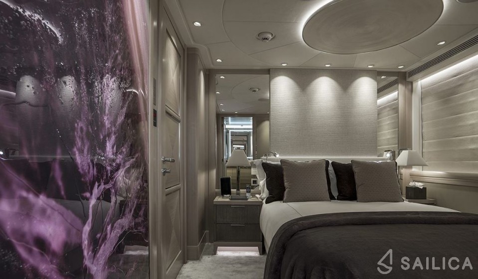 Heesen 51 - Yacht Charter Sailica