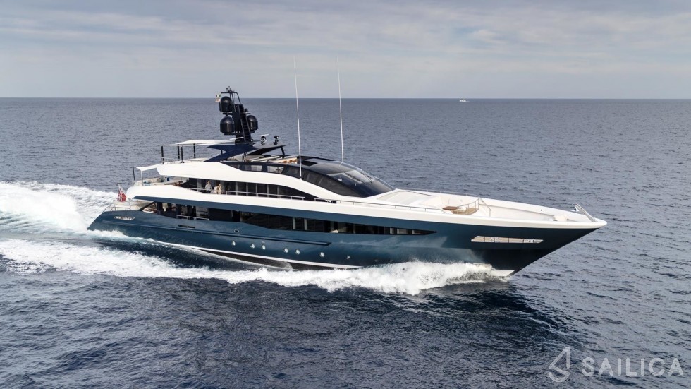 Heesen 51 - Yacht Charter Sailica