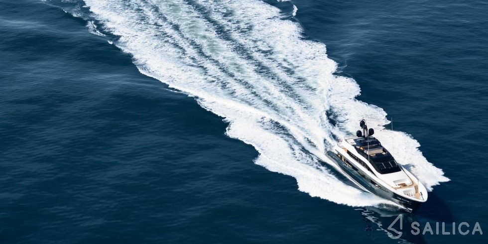 Heesen 51 - Yacht Charter Sailica
