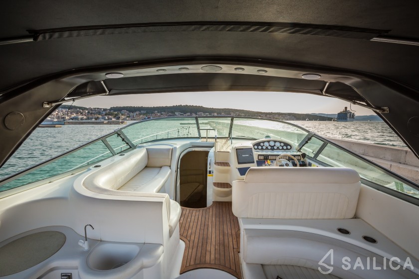 Motoryacht - Yacht Charter Sailica