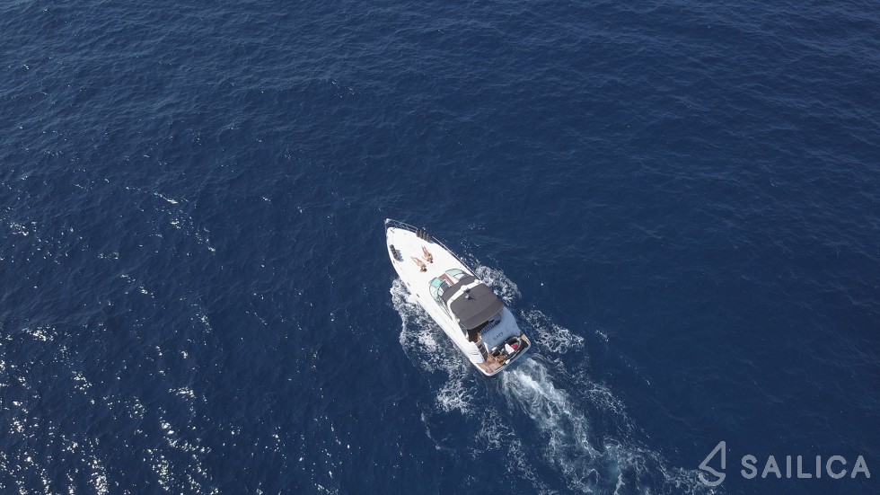 Motoryacht - Yacht Charter Sailica