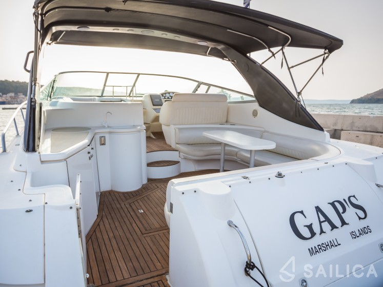 Motoryacht - Yacht Charter Sailica