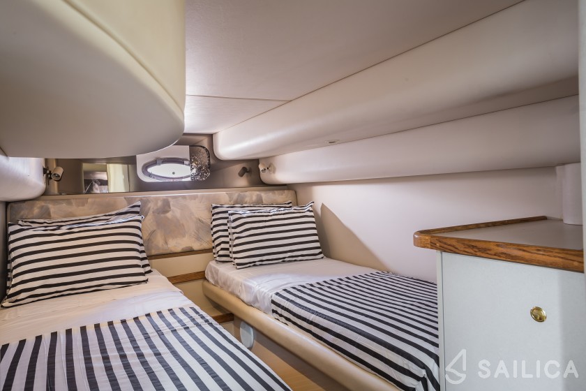 Motoryacht - Yacht Charter Sailica