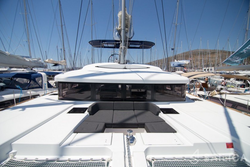Lagoon 52F - Yacht Charter Sailica