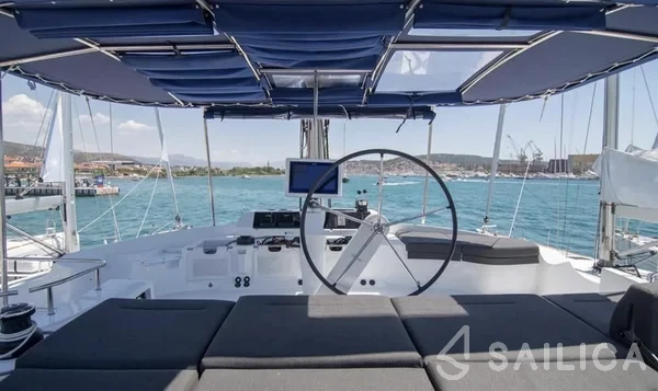 Lagoon 52F - Yacht Charter Sailica