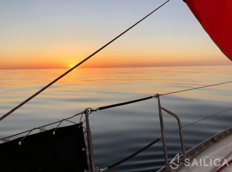 Oceanis 41 - Yacht Charter Sailica