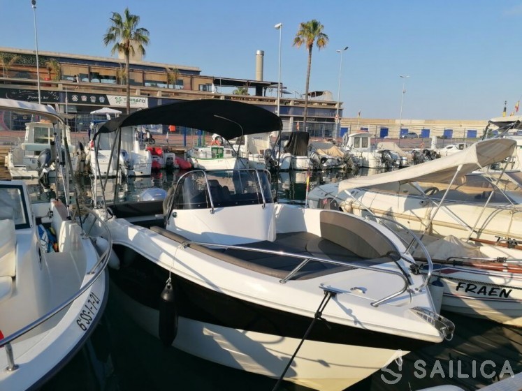 Barracuda 545 - Yacht Charter Sailica