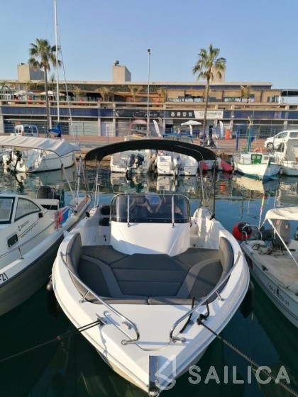 Barracuda 545 - Yacht Charter Sailica