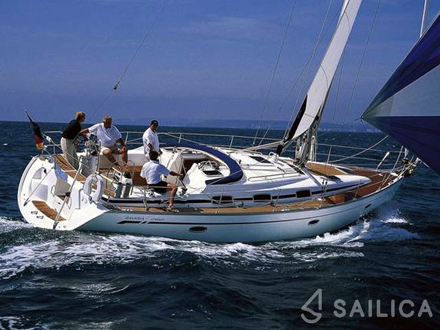 Bavaria 42 Cruiser - Yacht Charter Sailica