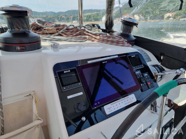 Lagoon 450 S - 4 + 2 cab. - Yacht Charter Sailica