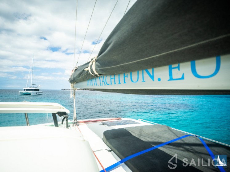 Lagoon 450 S - 4 + 2 cab. - Yacht Charter Sailica