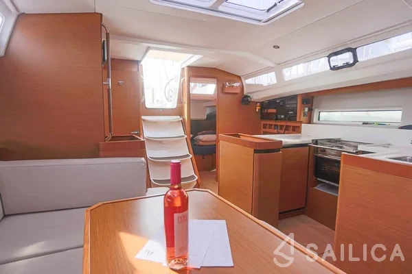 Sun Odyssey 440 - Yacht Charter Sailica