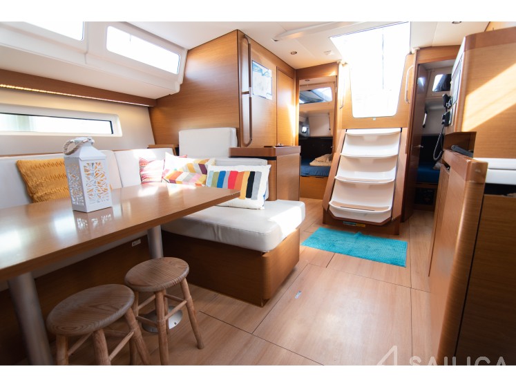 Sun Odyssey 490 - Yacht Charter Sailica