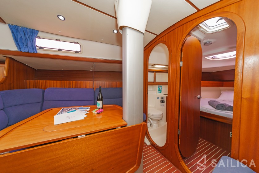 Salona 40 - Yacht Charter Sailica
