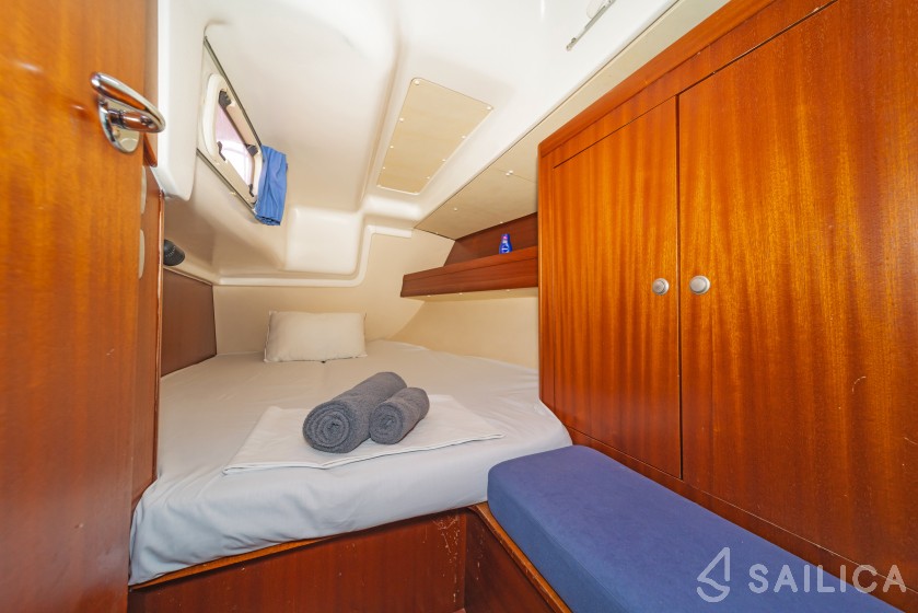 Salona 40 - Yacht Charter Sailica