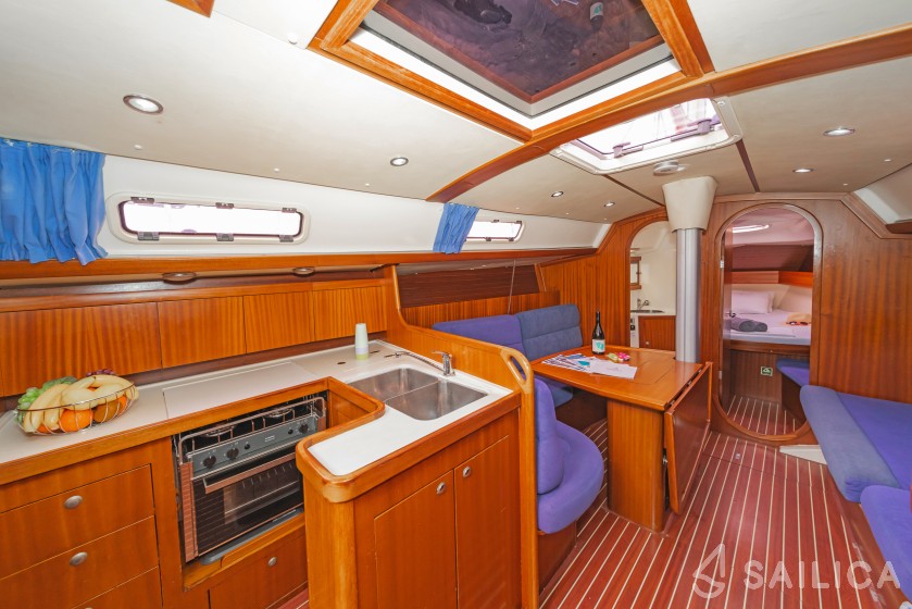 Salona 40 - Yacht Charter Sailica