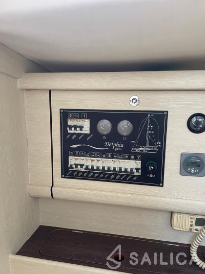 Delphia 40 - Yacht Charter Sailica