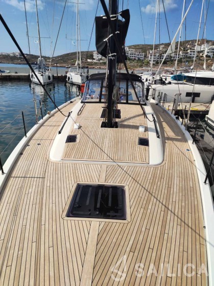 First 53 - Yacht Charter Sailica