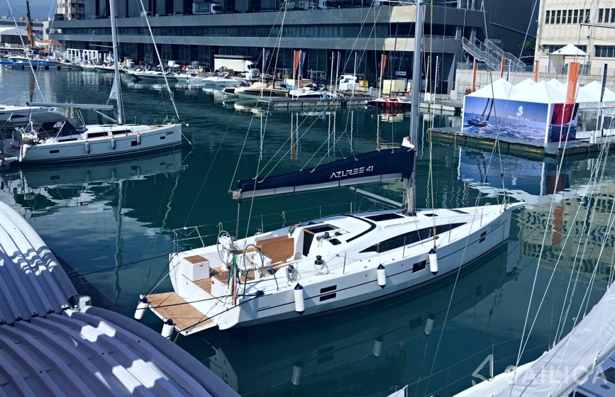 Azuree 41 - Yacht Charter Sailica