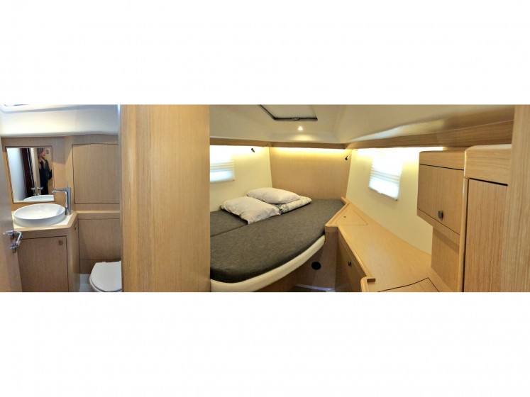 Azuree 41 - Yacht Charter Sailica