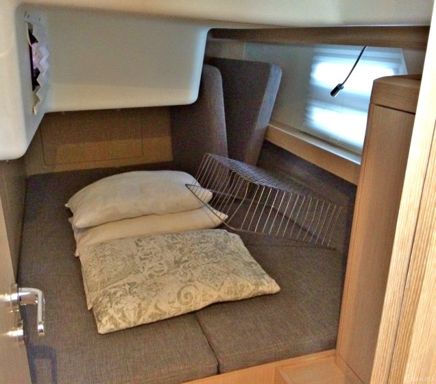 Azuree 41 - Yacht Charter Sailica