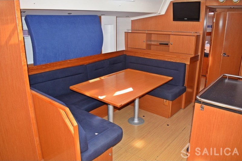 Bavaria 55 Cruiser - Yacht Charter Sailica