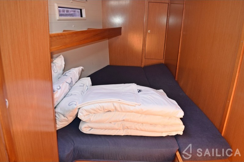 Bavaria 55 Cruiser - Yacht Charter Sailica