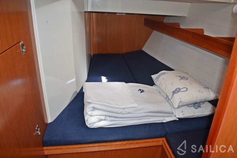 Bavaria 55 Cruiser - Yacht Charter Sailica
