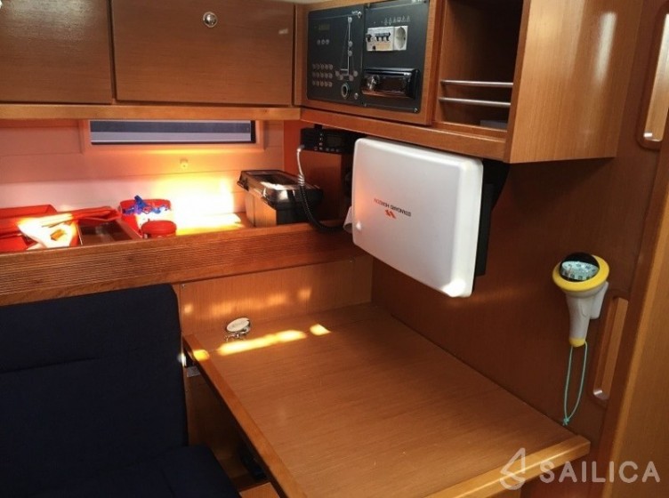 Bavaria 45 Cruiser - Yacht Charter Sailica